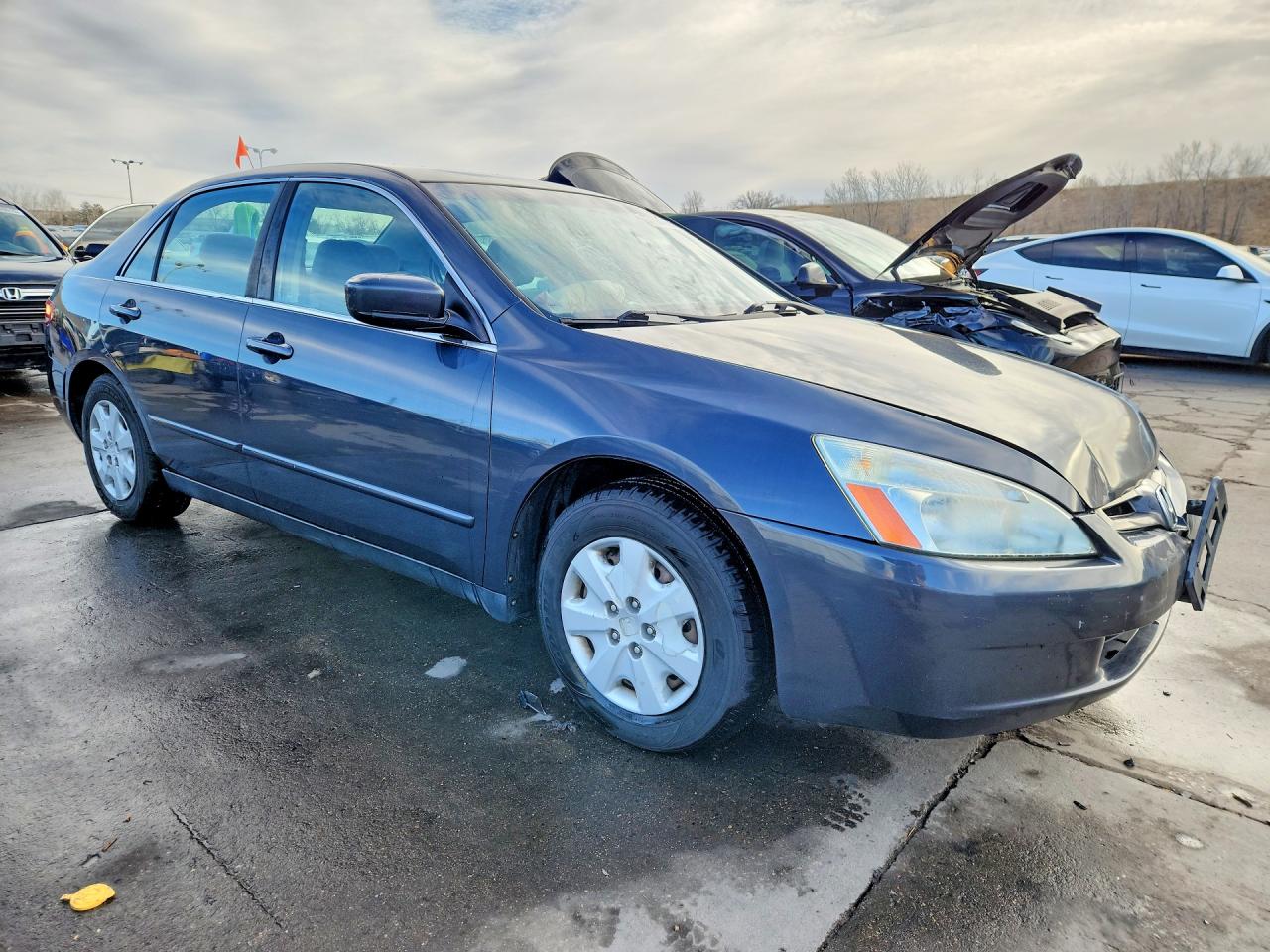 2003 HONDA ACCORD LX photo 4