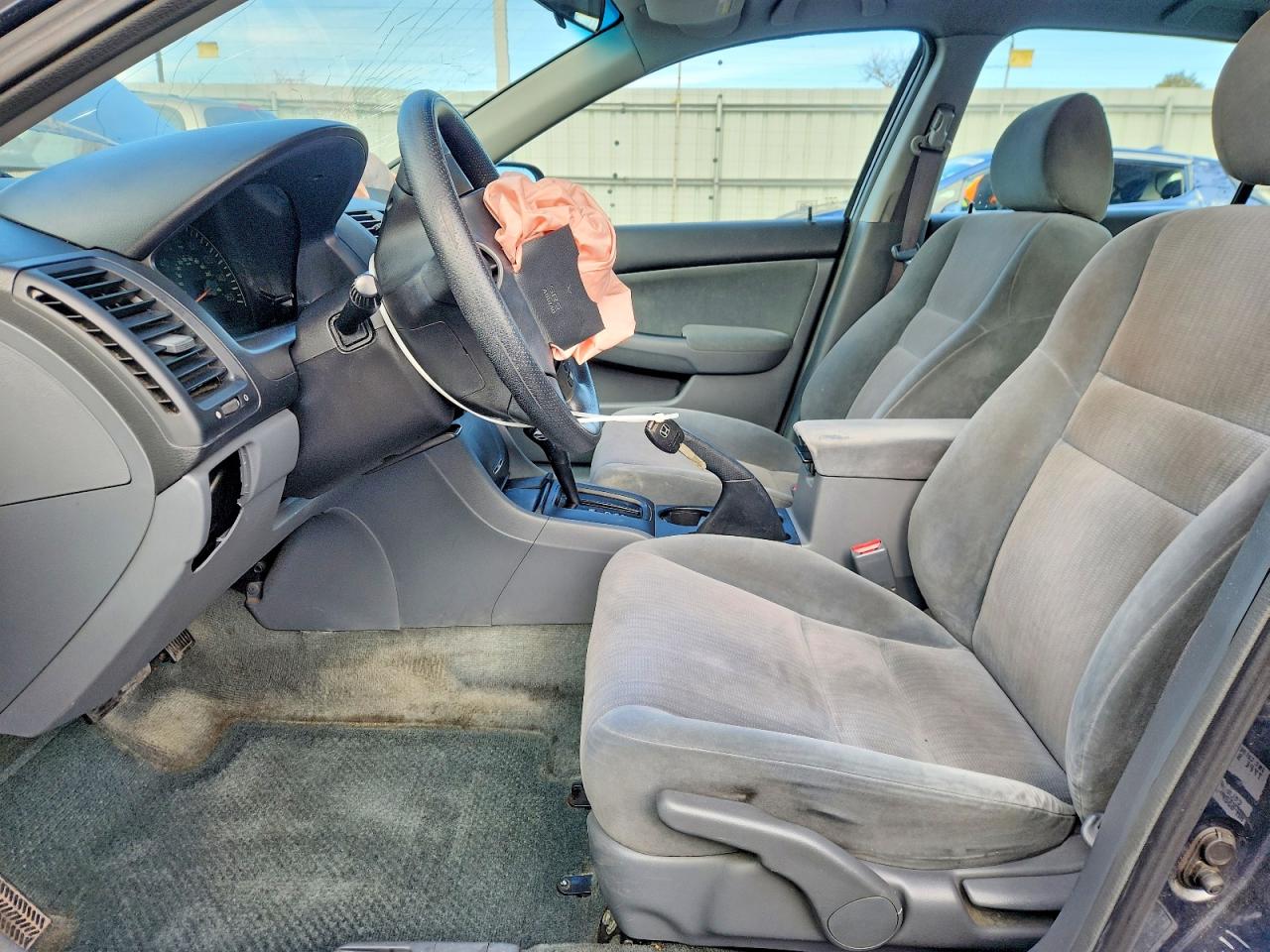 2003 HONDA ACCORD LX photo 7