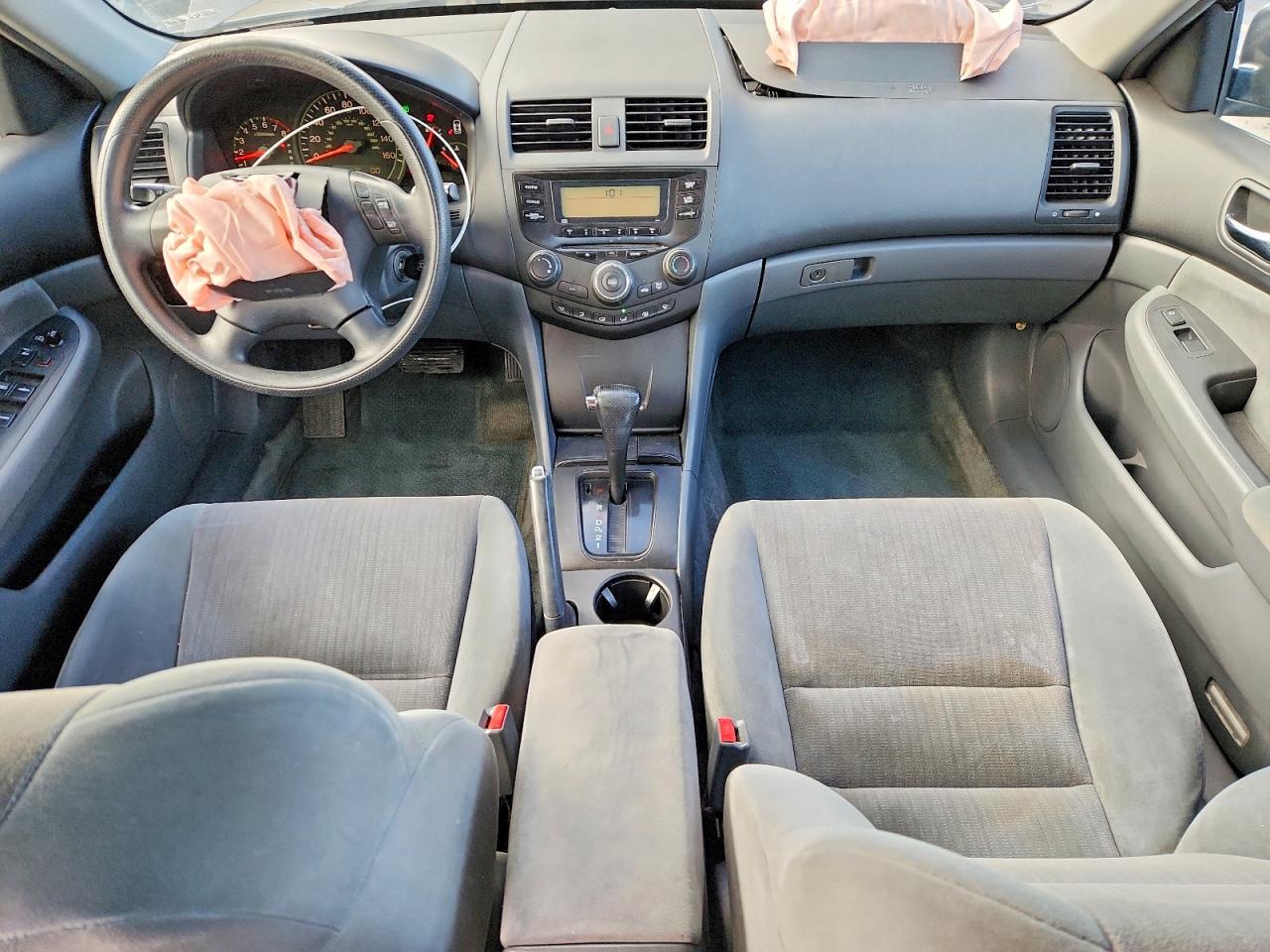 2003 HONDA ACCORD LX photo 8