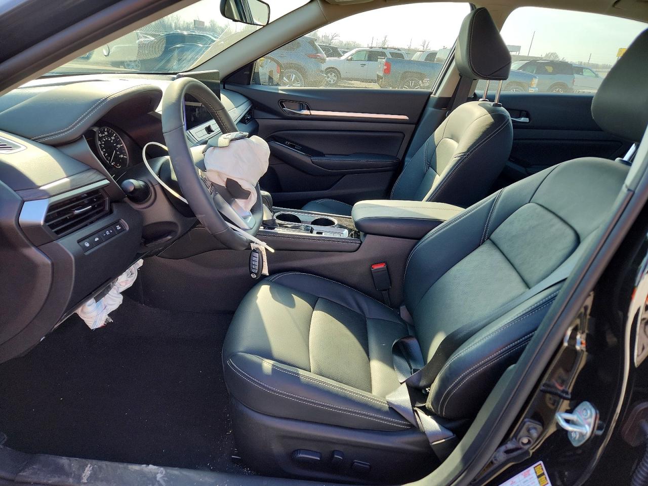 2025 NISSAN ALTIMA SL photo 13