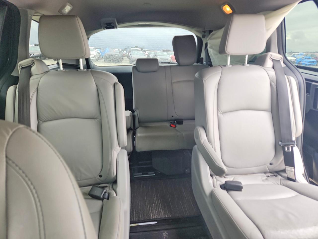 2024 HONDA ODYSSEY EXL photo 10