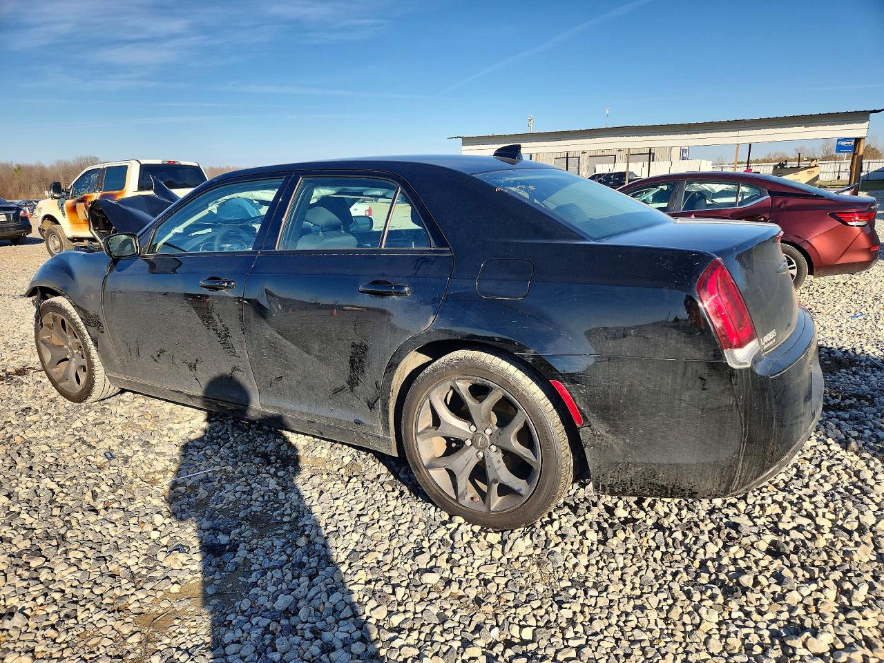 2023 CHRYSLER 300 TOURING photo 2
