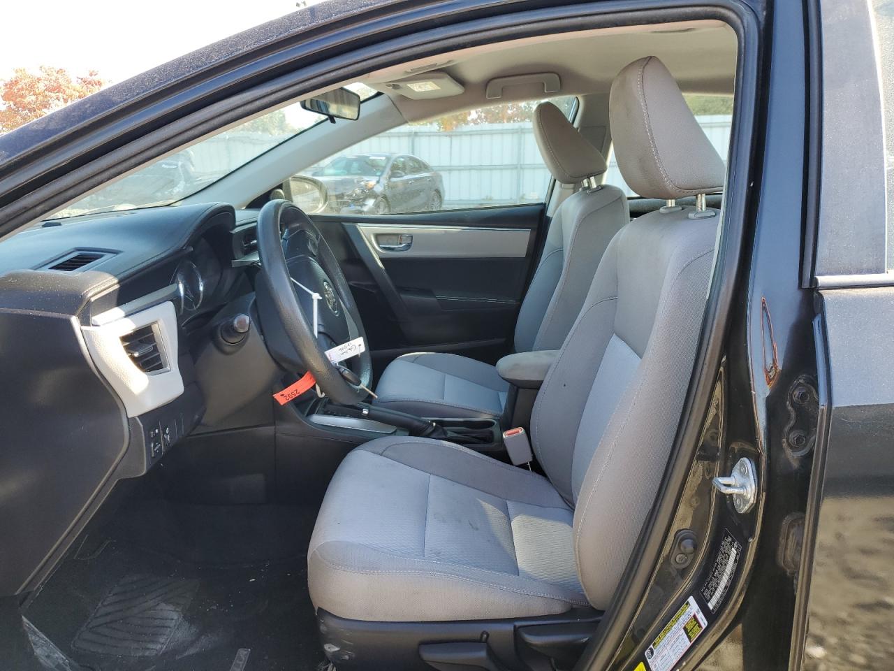 2016 TOYOTA COROLLA L photo 13
