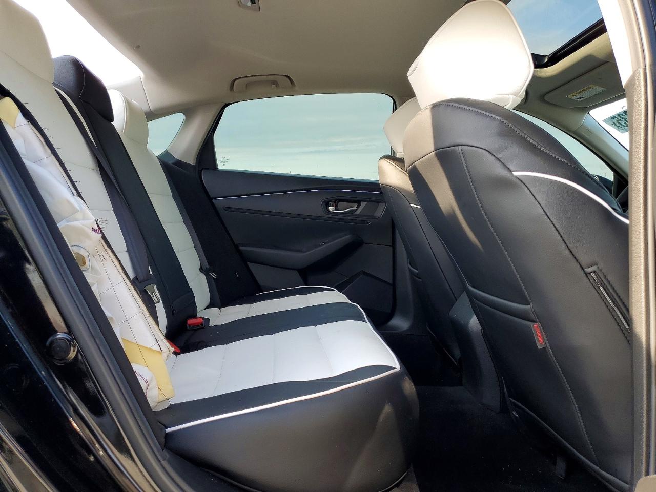 2024 HONDA ACCORD EX photo 10