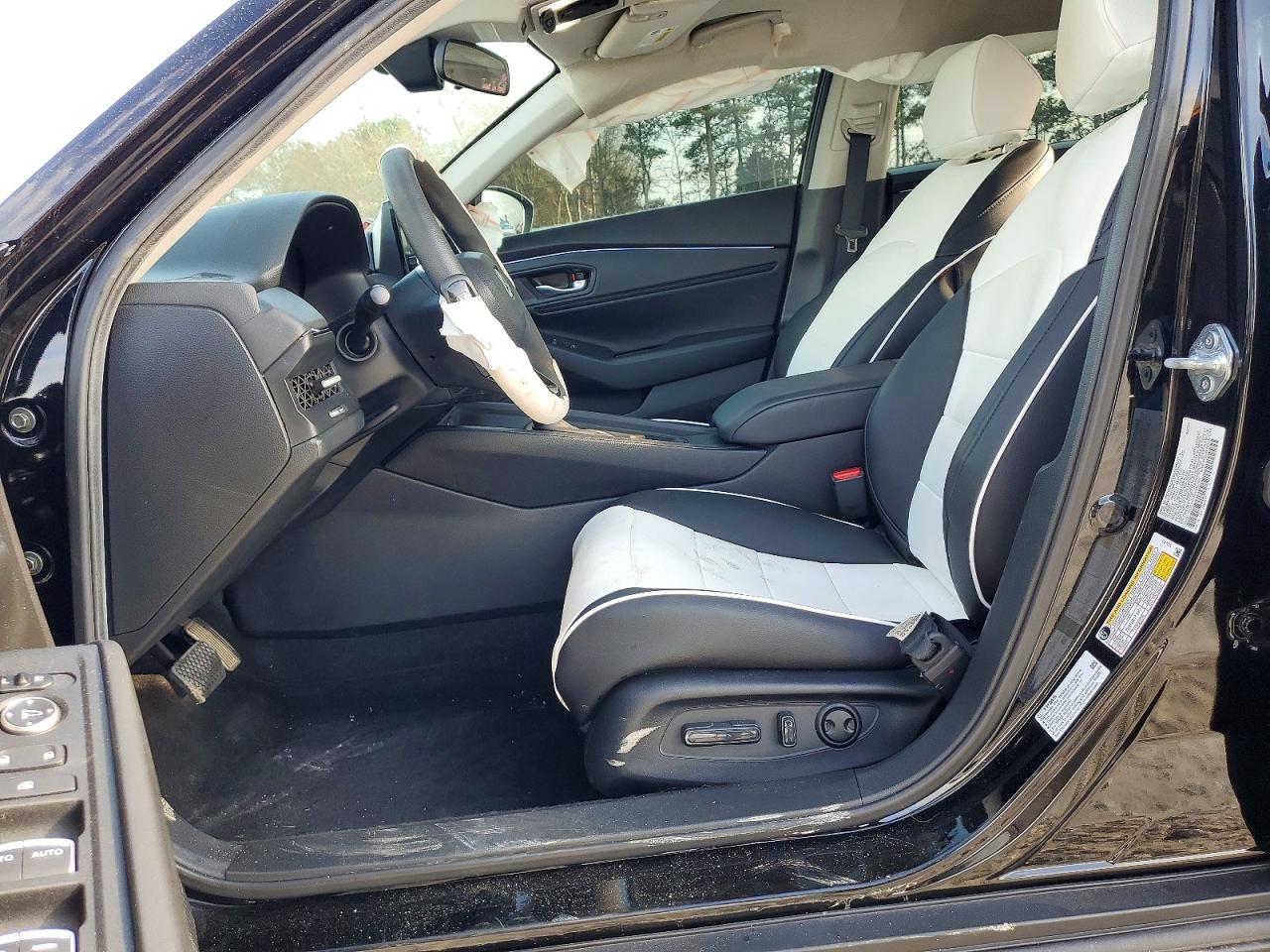 2024 HONDA ACCORD EX photo 7