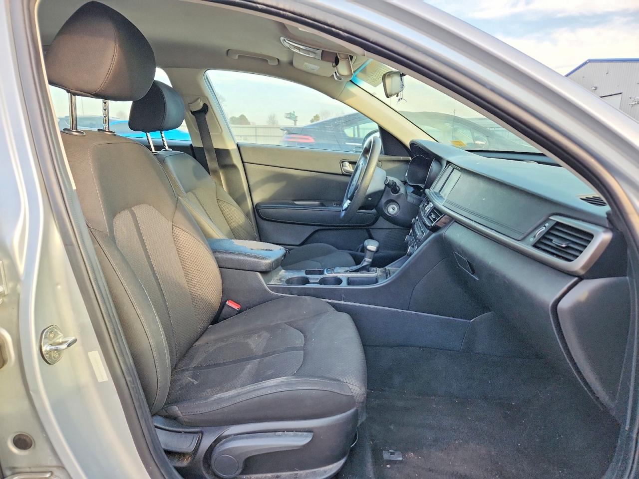 2018 KIA OPTIMA LX photo 13