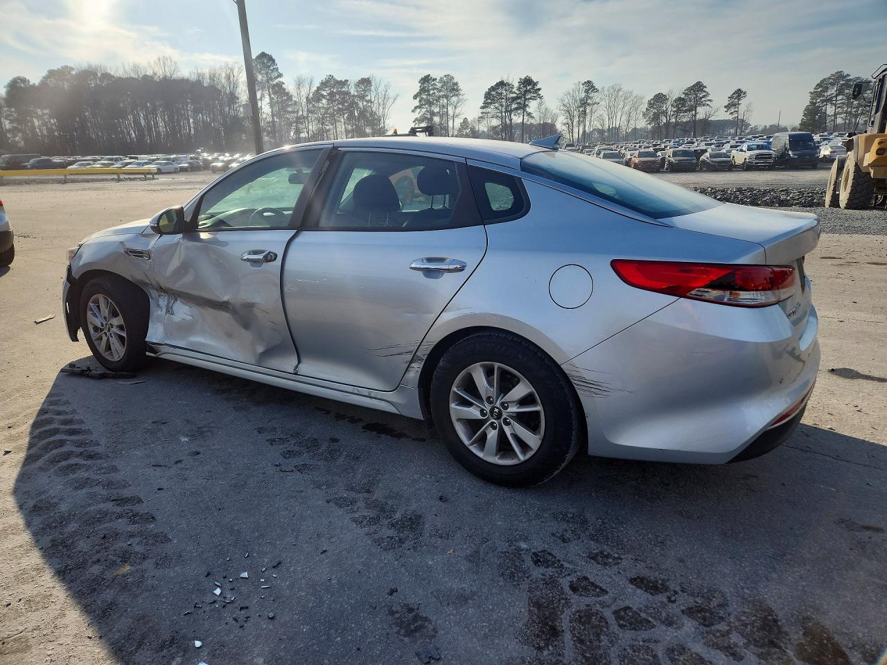 2018 KIA OPTIMA LX photo 3