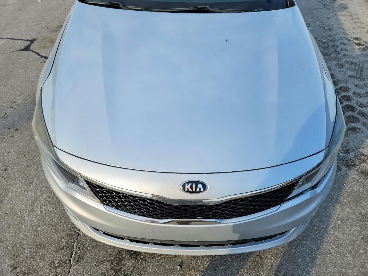 2018 KIA OPTIMA LX photo 21