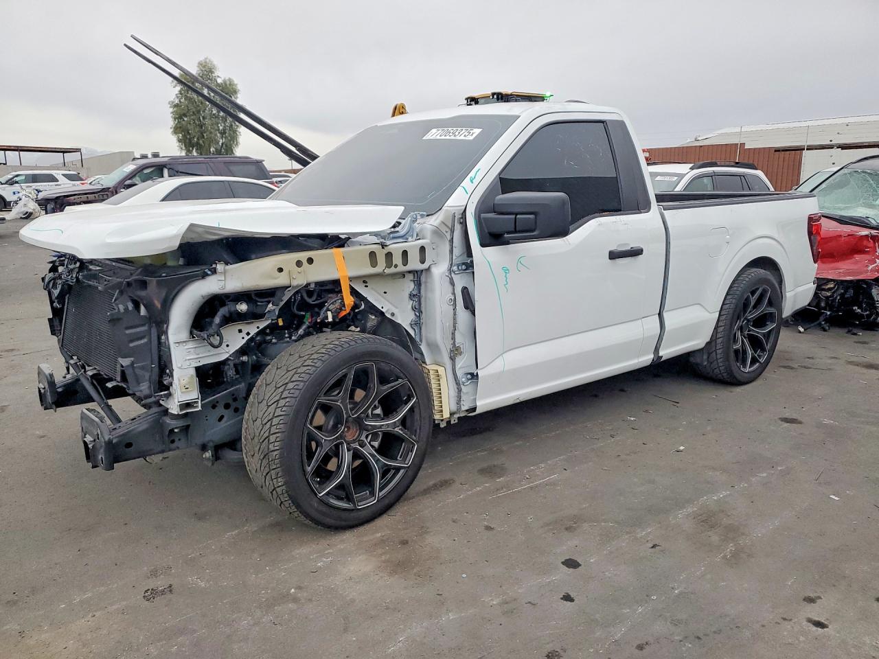 2024 FORD F150