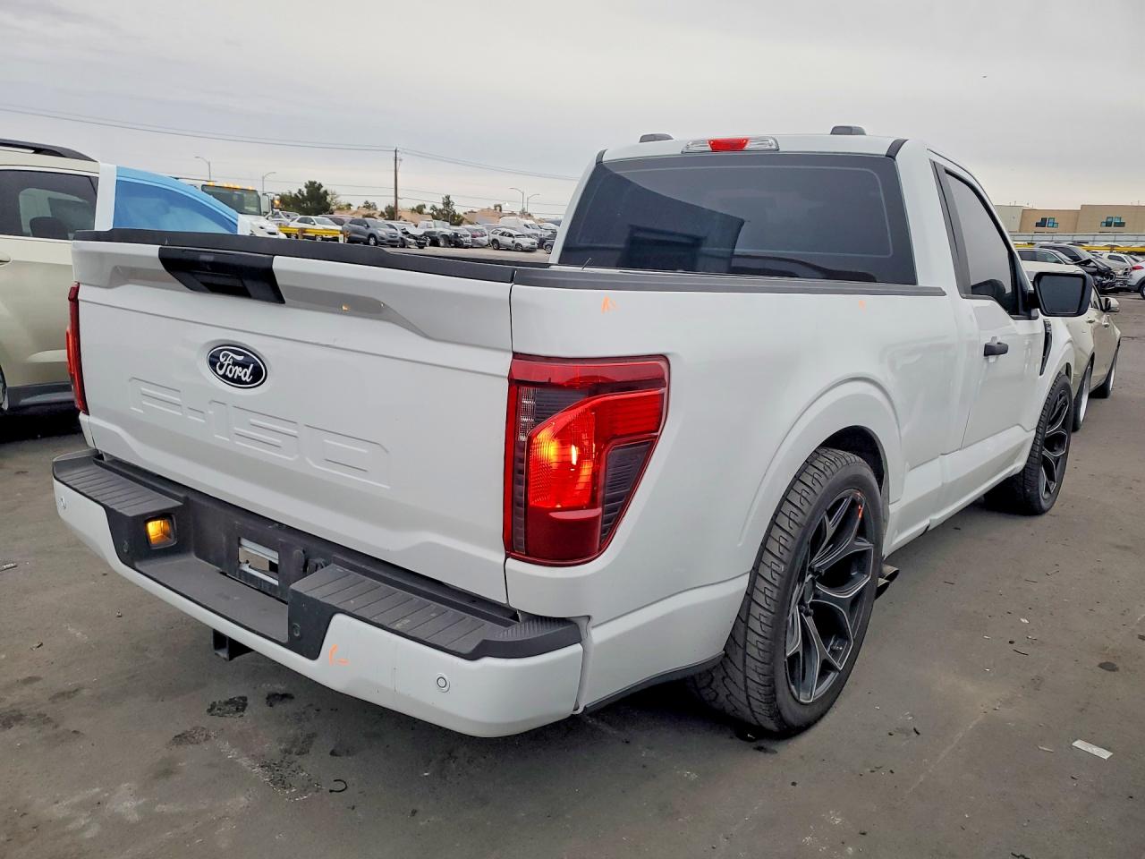 2024 FORD F150 XL photo 3