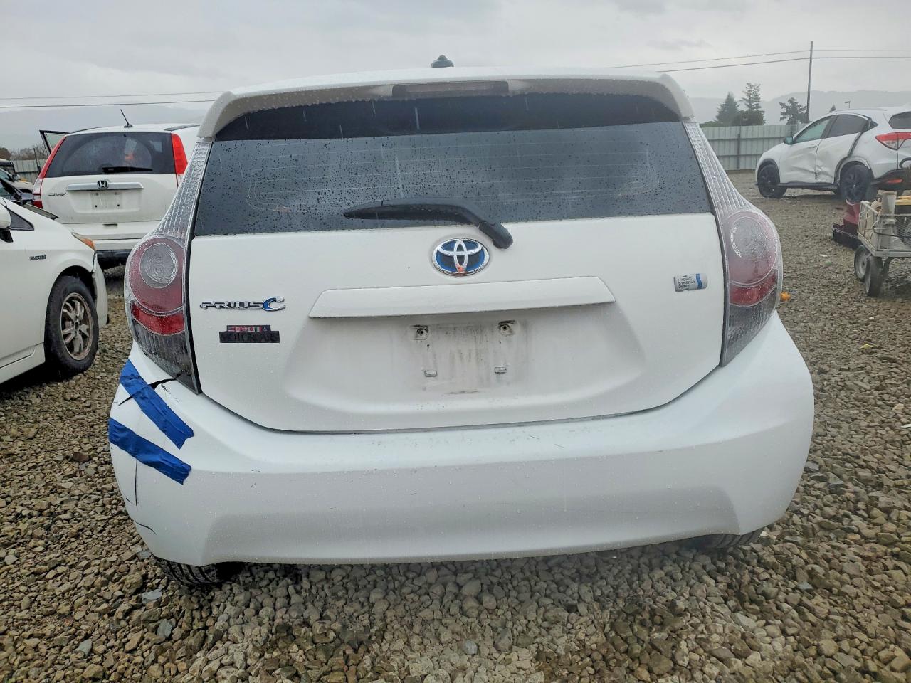 2012 TOYOTA PRIUS C photo 16
