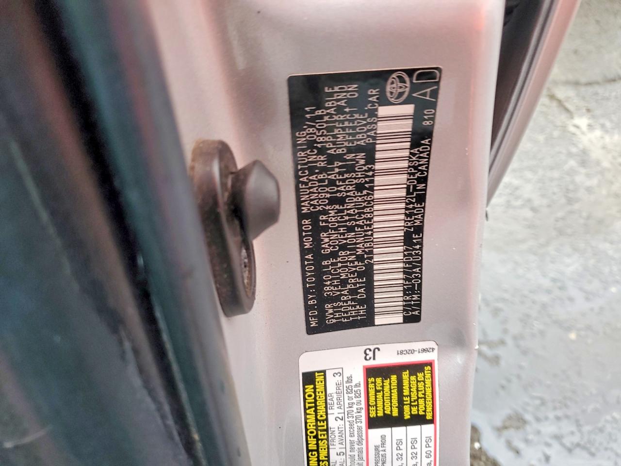 2011 TOYOTA COROLLA BASE photo 34