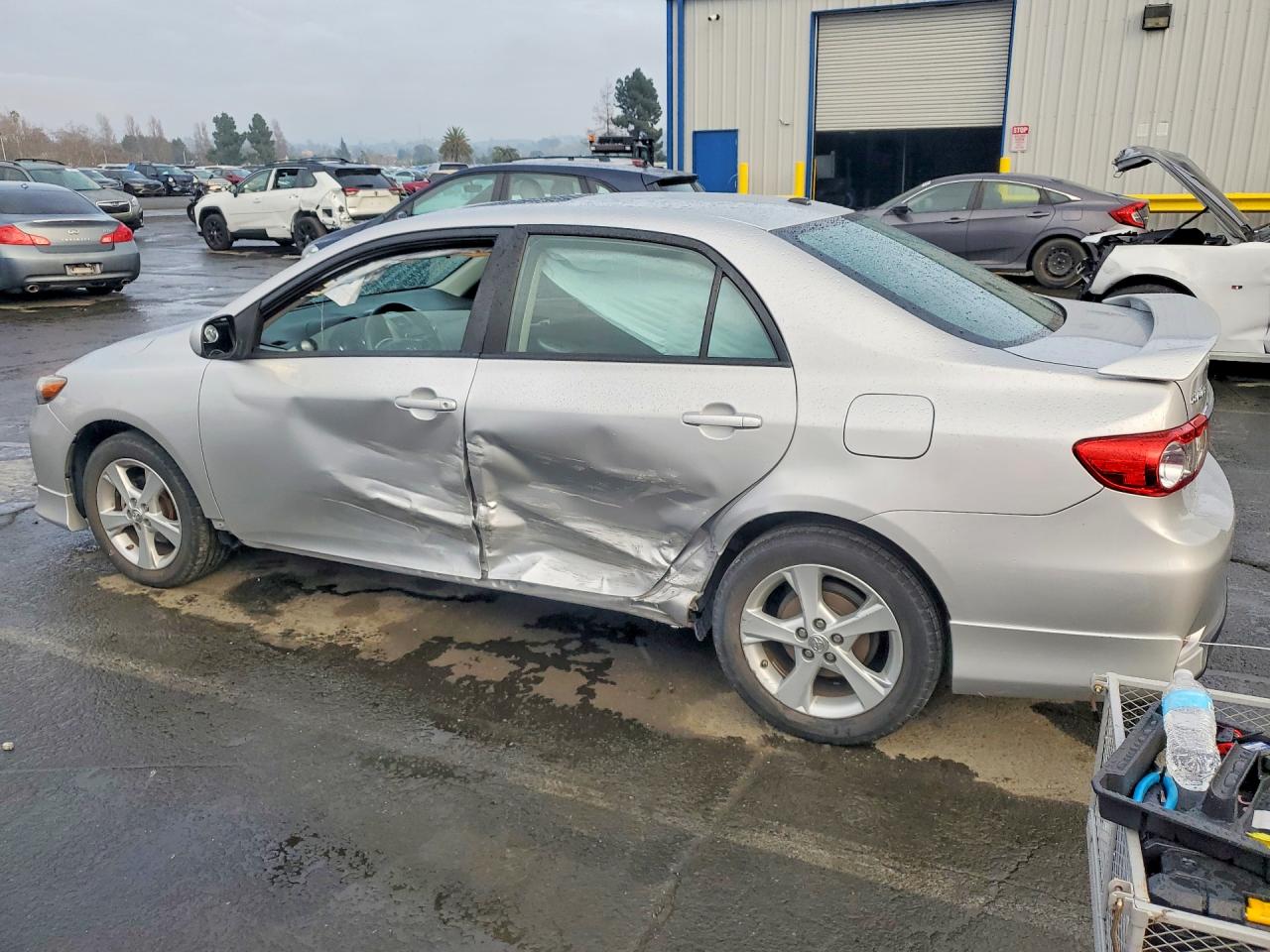 2011 TOYOTA COROLLA BASE photo 4