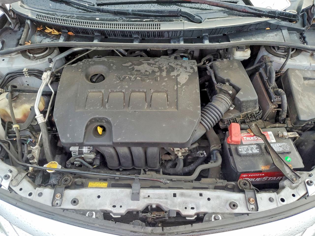 2011 TOYOTA COROLLA BASE photo 31