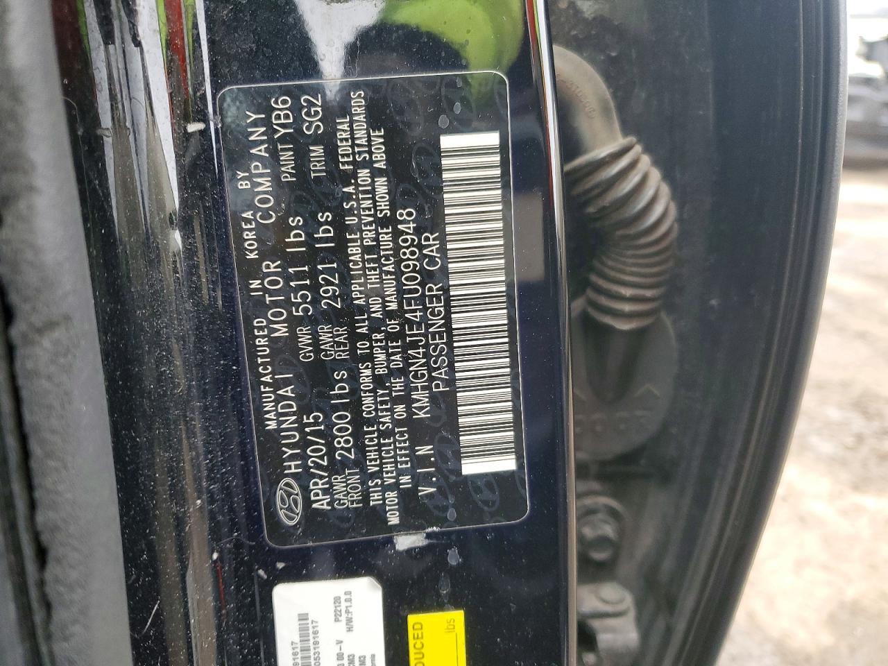 2015 HYUNDAI GENESIS 3.8L photo 23