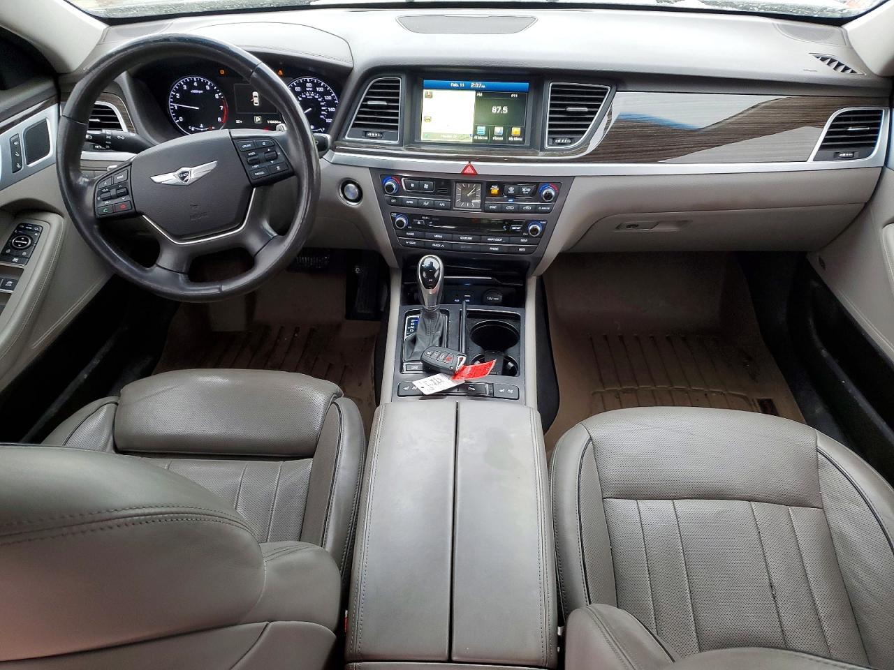 2015 HYUNDAI GENESIS 3.8L photo 15