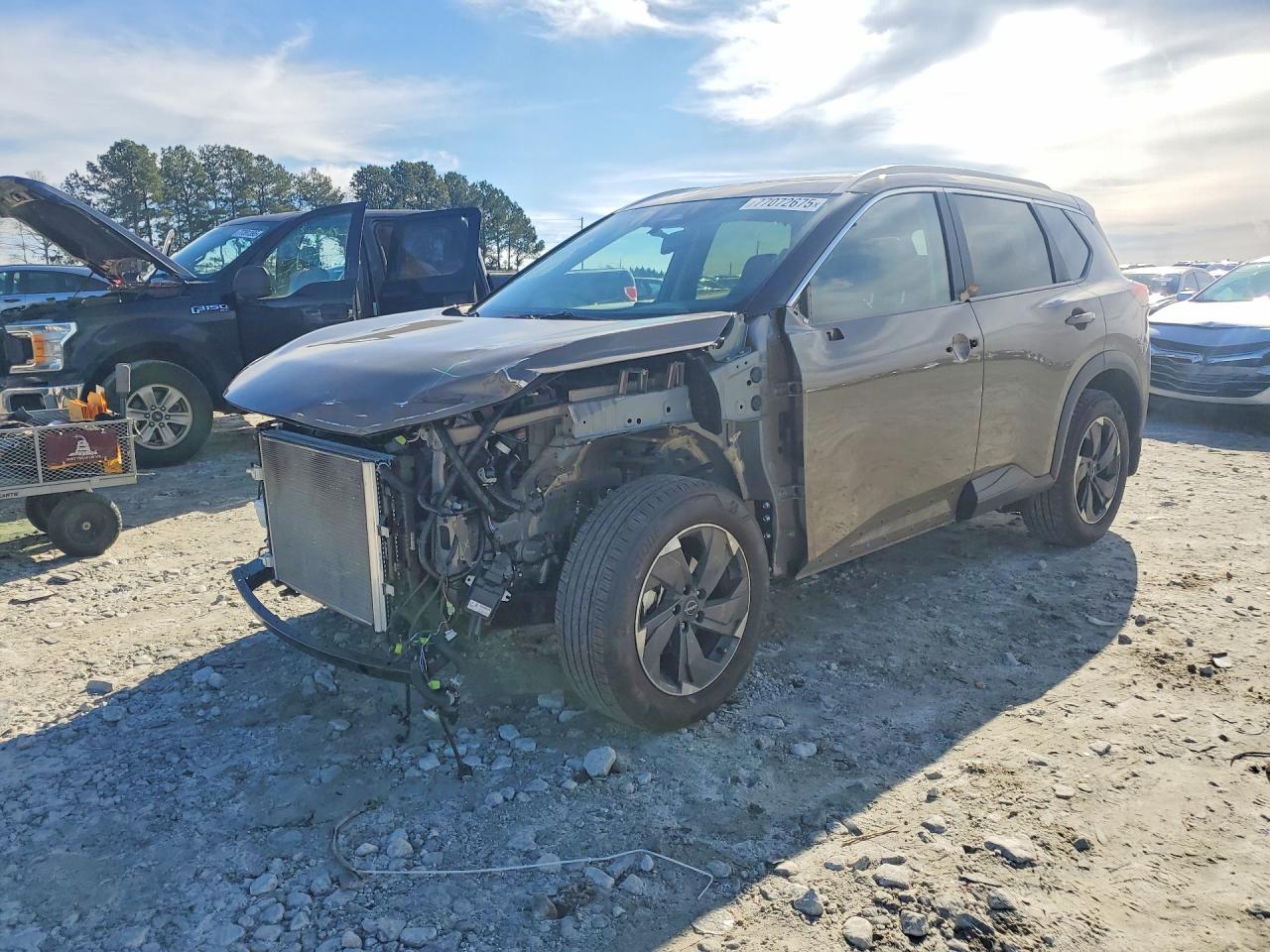 2025 NISSAN ROGUE