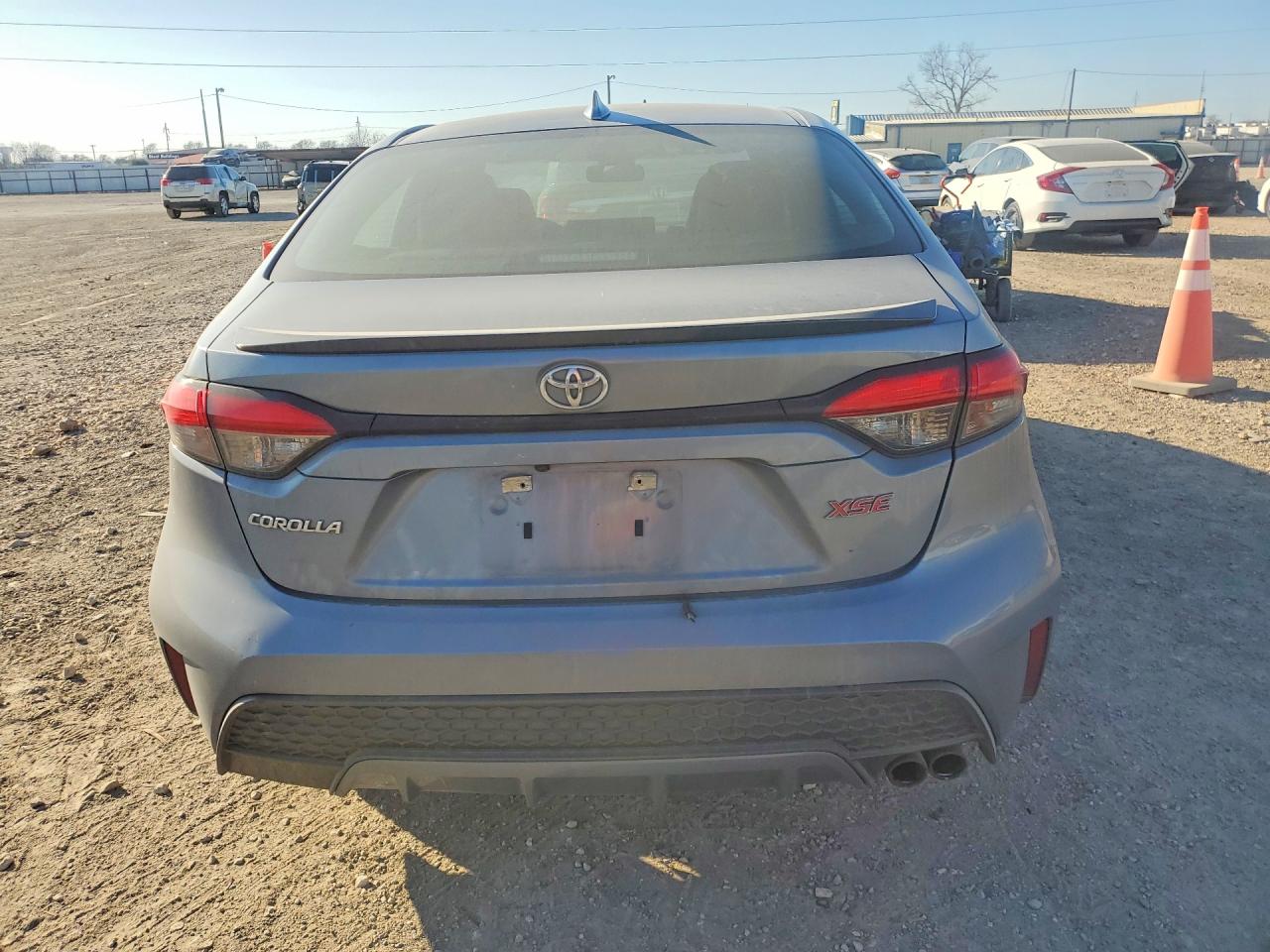 2021 TOYOTA COROLLA XSE photo 6