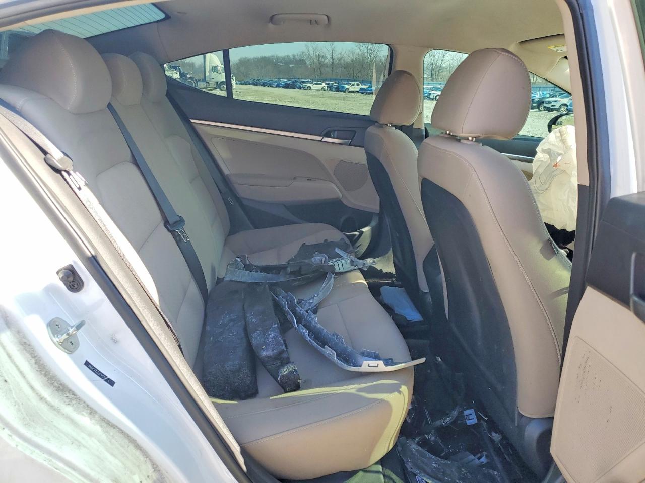 2020 HYUNDAI ELANTRA SE photo 10