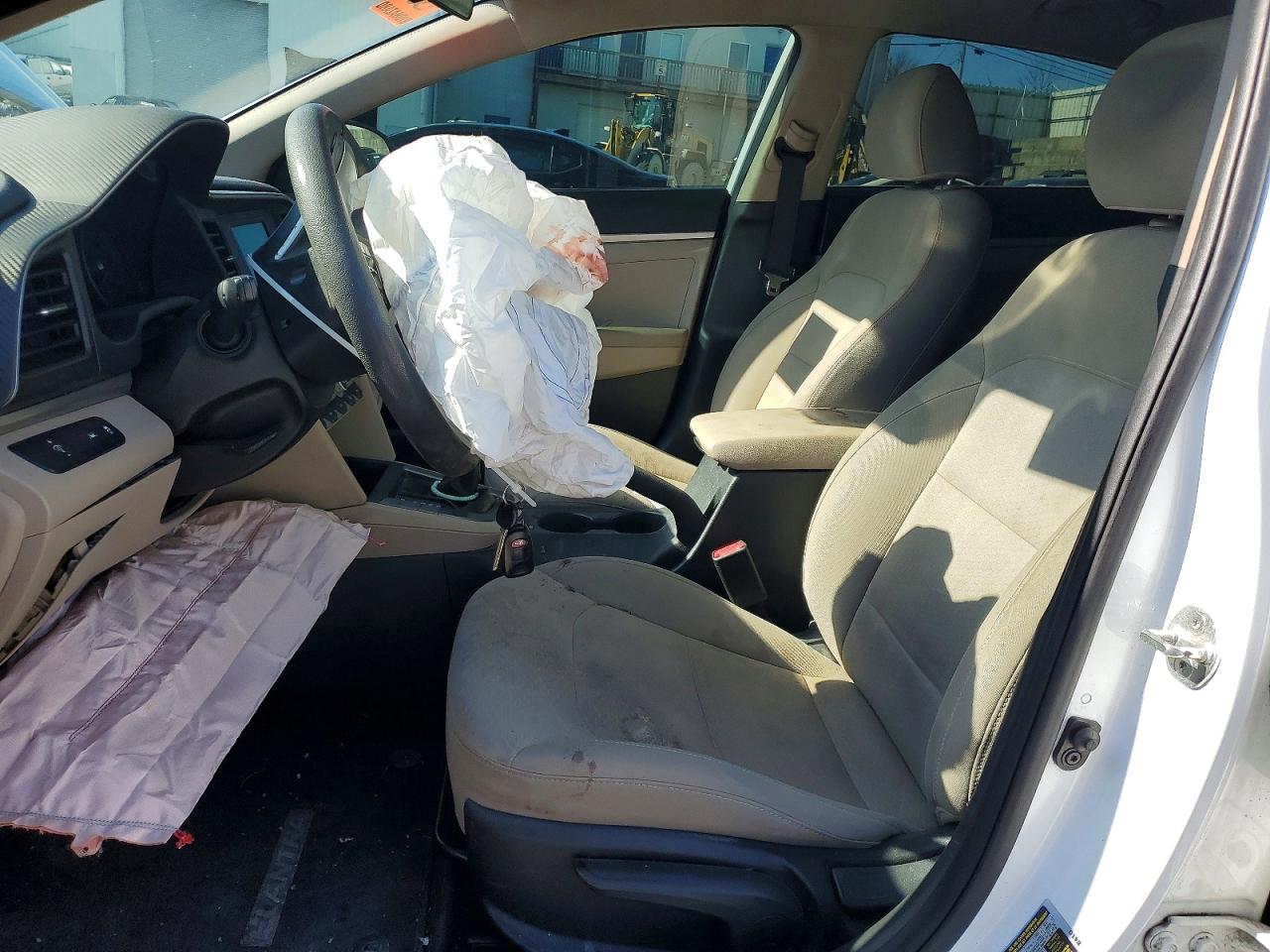 2020 HYUNDAI ELANTRA SE photo 7