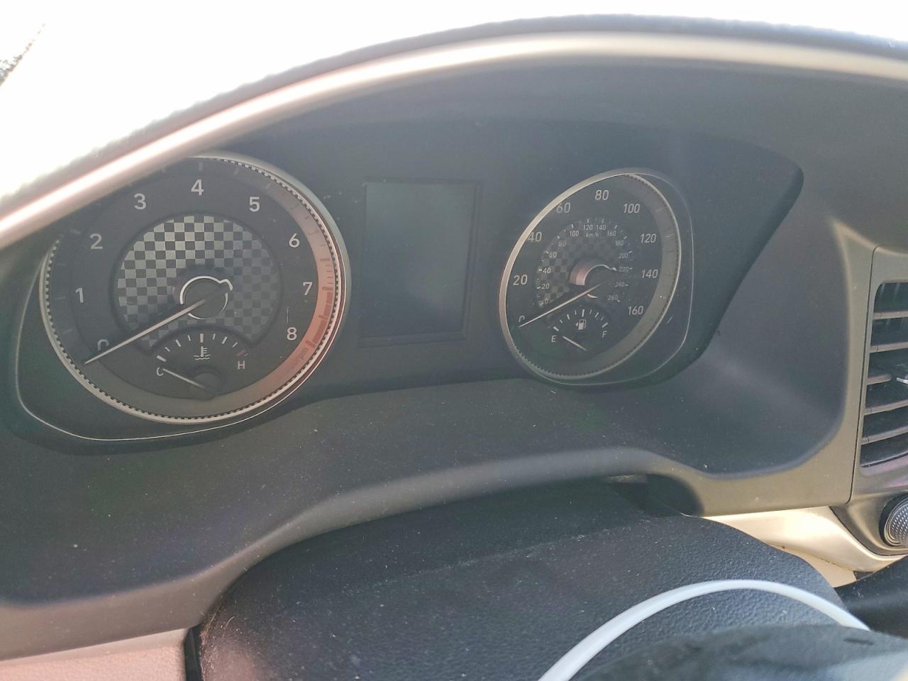 2020 HYUNDAI ELANTRA SE photo 9