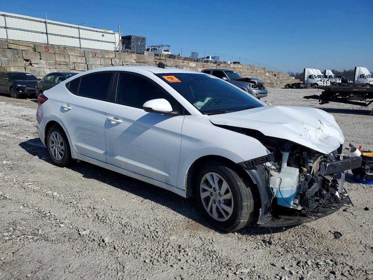 2020 HYUNDAI ELANTRA SE photo 4