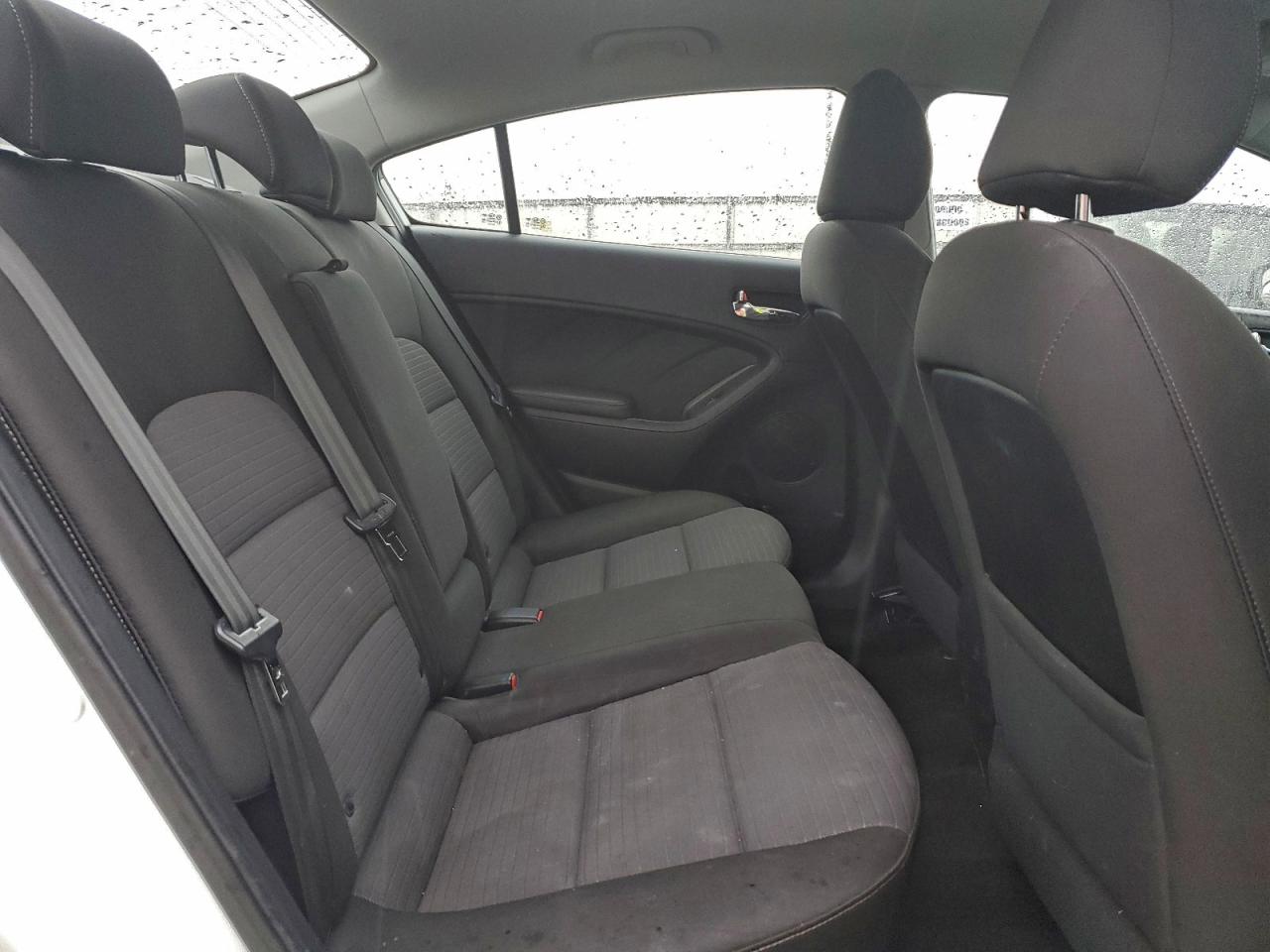 2015 KIA FORTE photo 19