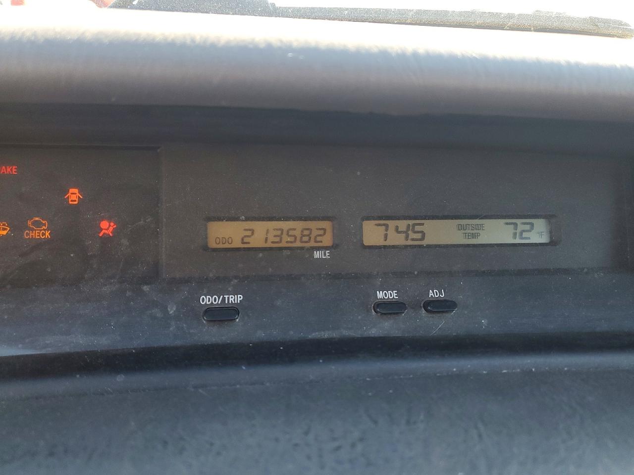 2002 TOYOTA AVALON XL photo 9