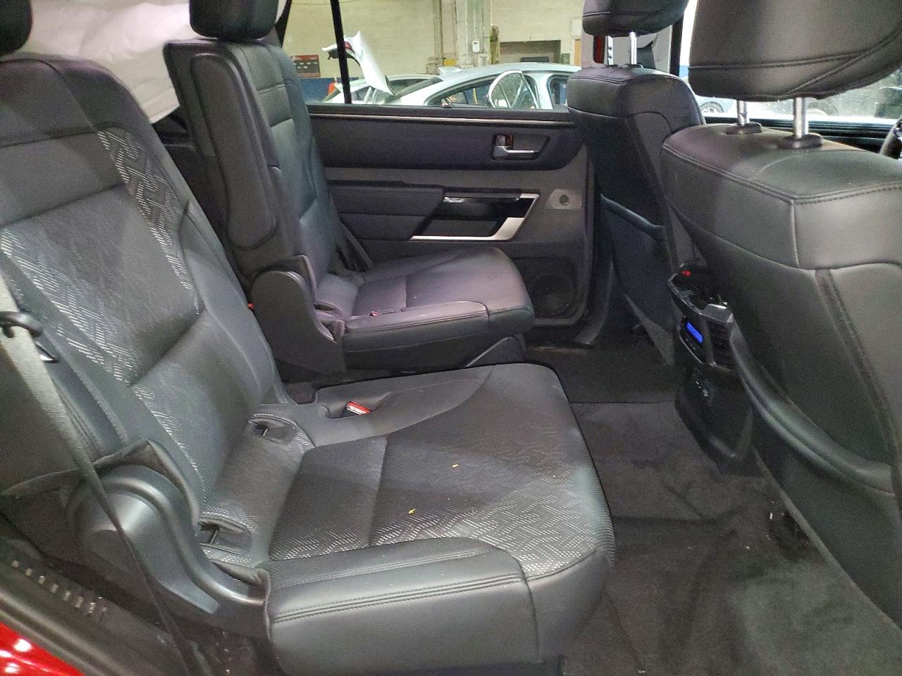 2024 TOYOTA SEQUOIA LIMITED photo 31
