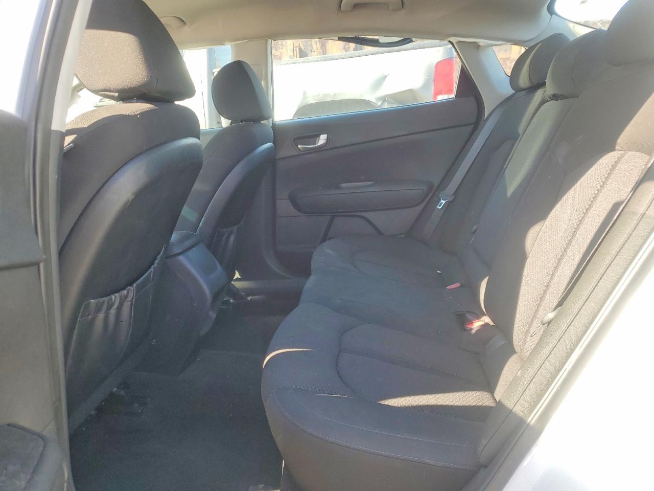 2016 KIA OPTIMA LX photo 10