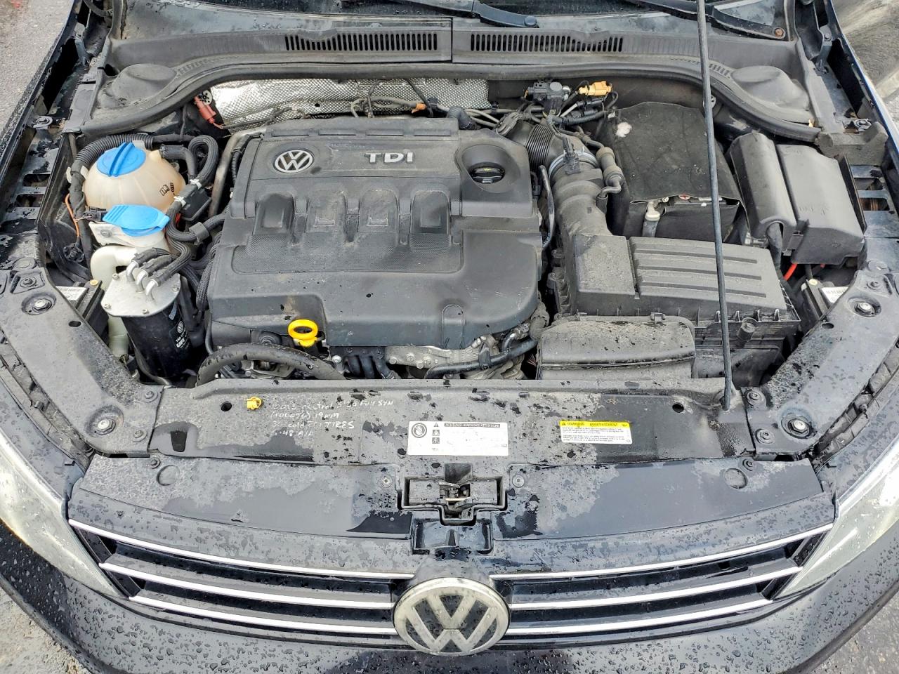 2015 VOLKSWAGEN JETTA TDI photo 21