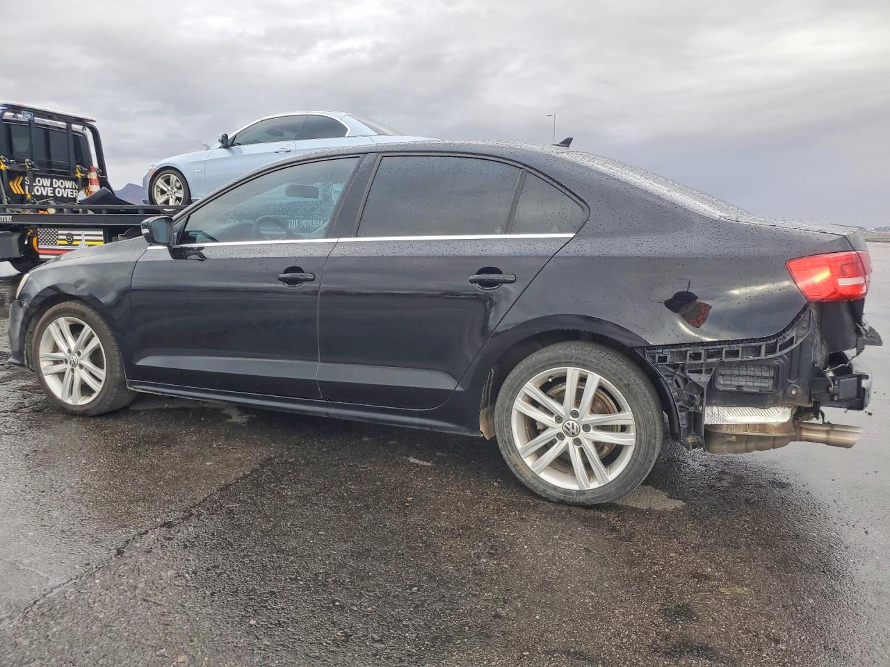 2015 VOLKSWAGEN JETTA TDI photo 3