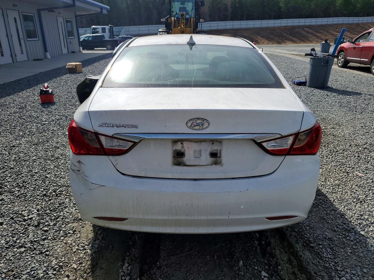 2011 HYUNDAI SONATA GLS photo 6