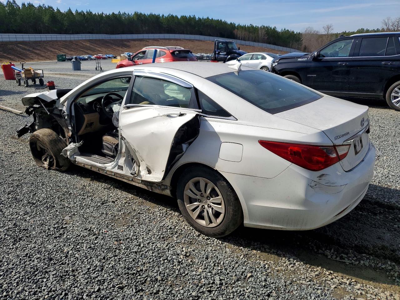 2011 HYUNDAI SONATA GLS photo 2