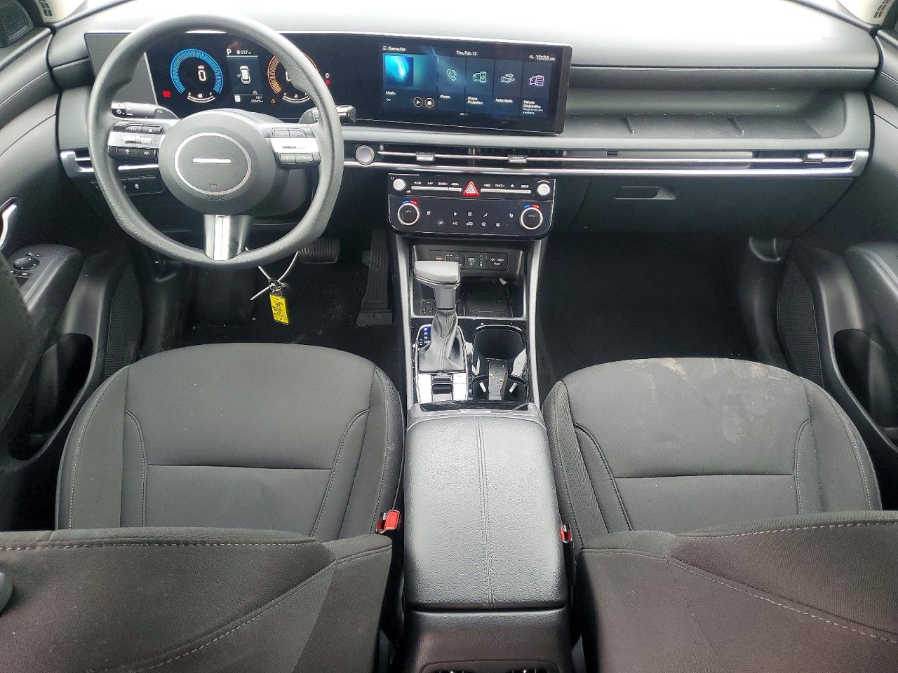 2025 HYUNDAI TUCSON SEL photo 8