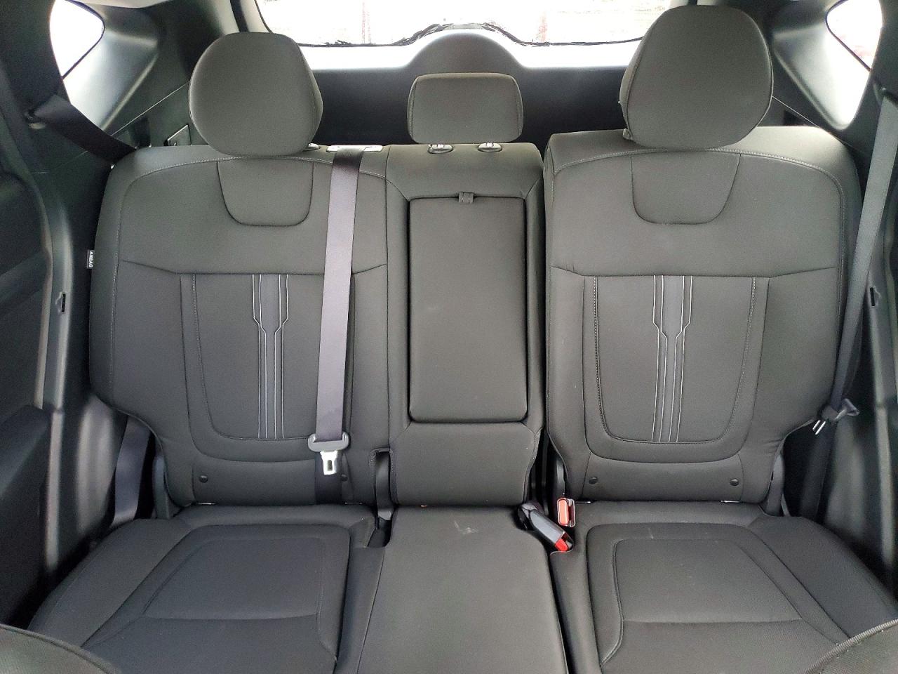 2025 HYUNDAI TUCSON SEL photo 10