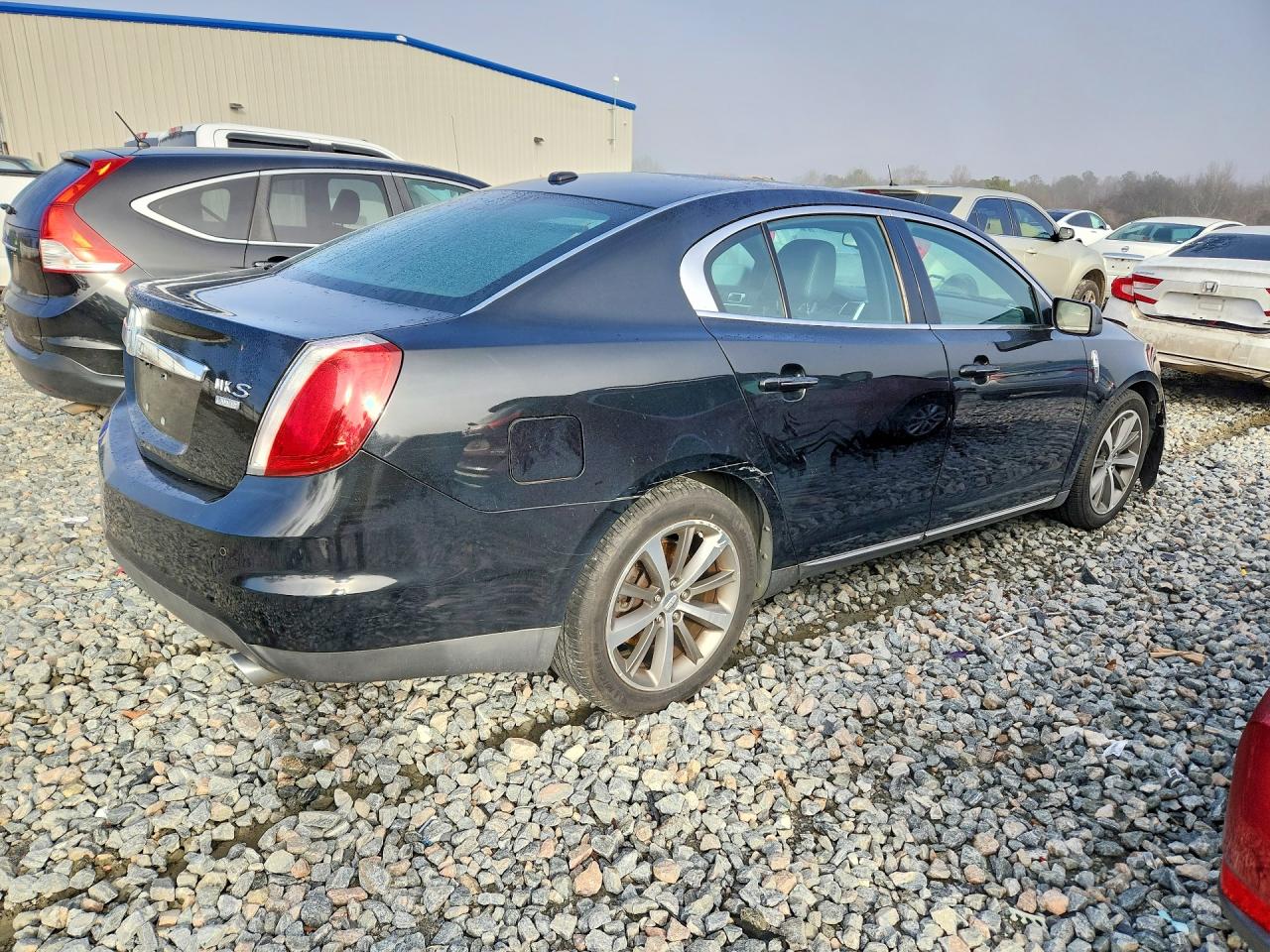 2009 LINCOLN MKS photo 3