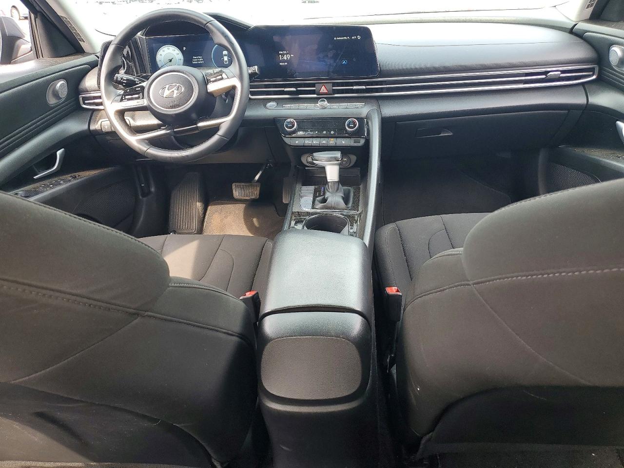 2023 HYUNDAI ELANTRA SEL photo 15