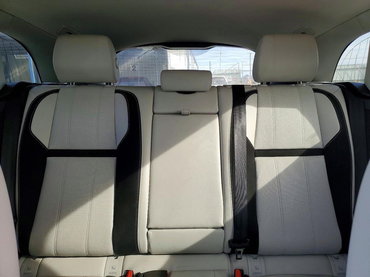 2018 LAND ROVER RANGE ROVER VELAR R-DYNAMIC SE photo 10
