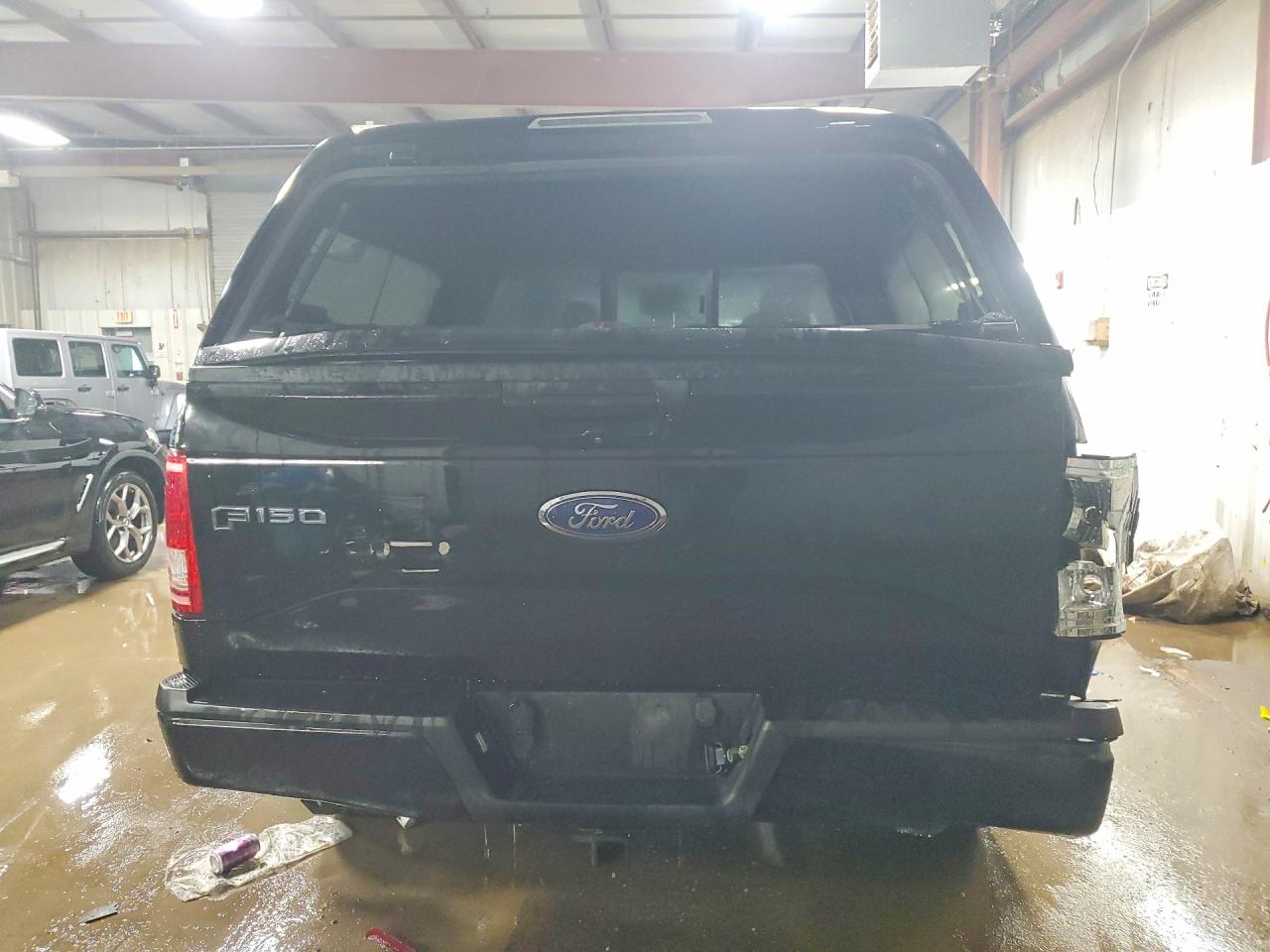 2017 FORD F150 SUPERCREW photo 11