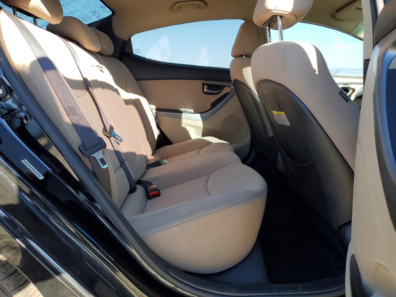2014 HYUNDAI ELANTRA SE photo 10