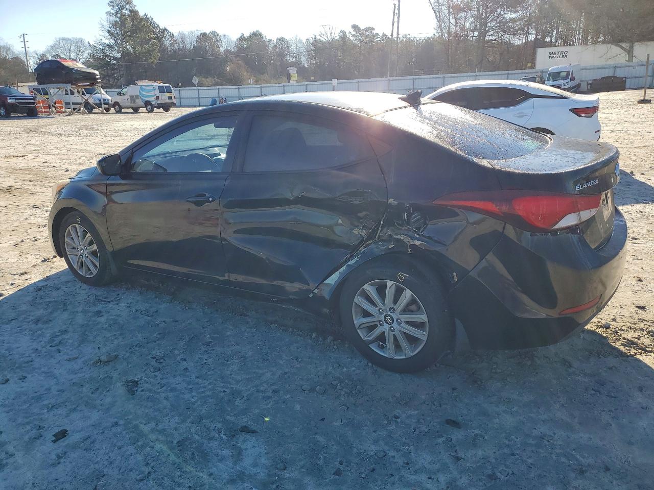 2014 HYUNDAI ELANTRA SE photo 2