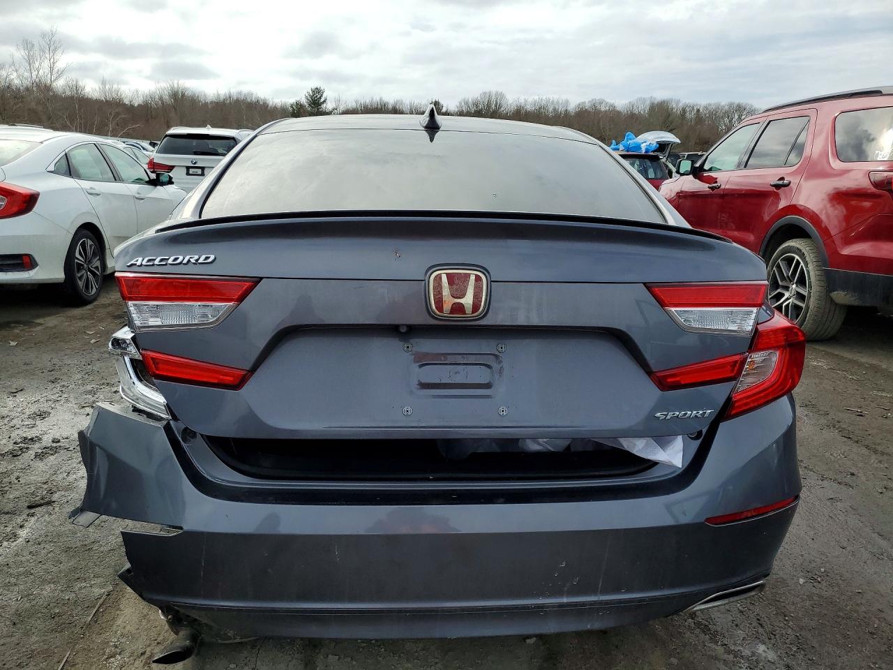 2018 HONDA ACCORD SPORT photo 11