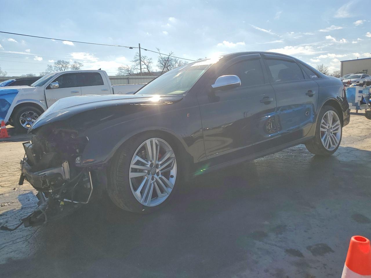 2013 AUDI S4