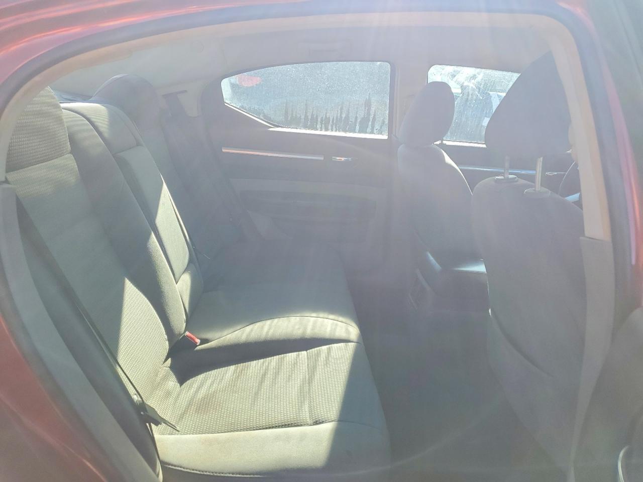 2010 DODGE CHARGER SXT photo 19