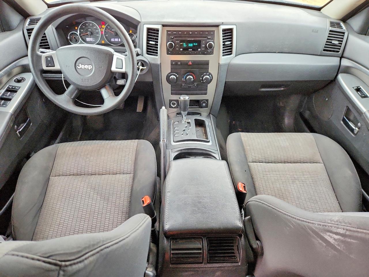 2009 JEEP GRAND CHEROKEE LAREDO photo 15