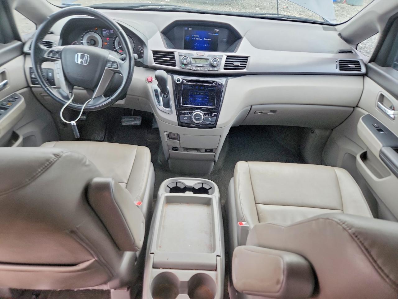 2016 HONDA ODYSSEY EXL photo 8