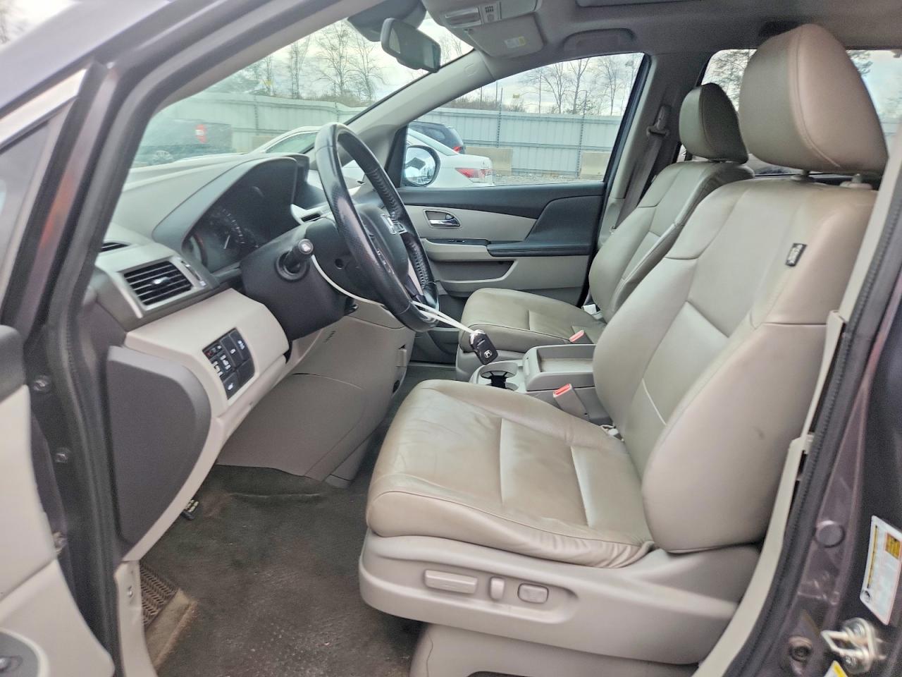 2016 HONDA ODYSSEY EXL photo 7