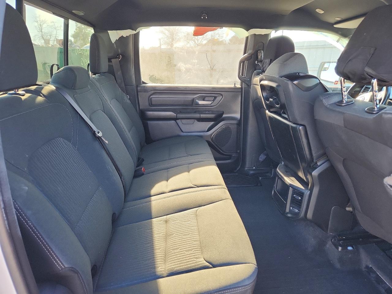 2023 RAM 1500 TRADESMAN photo 19
