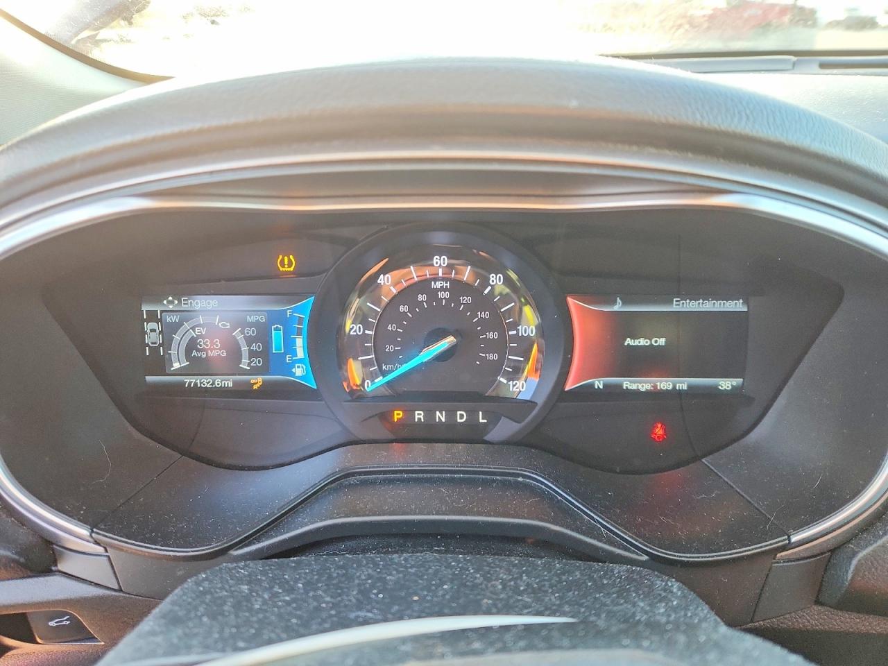 2019 FORD FUSION SE photo 9